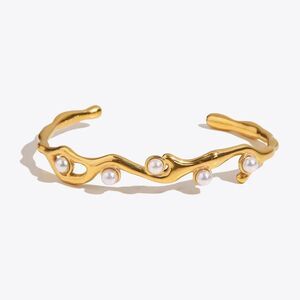 Gold Pearl Bracelet #1486